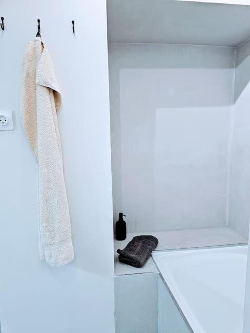Apartamento Oasis Parfumee 4 Couchages Au Coeur De Grasse Wifi Exterior foto