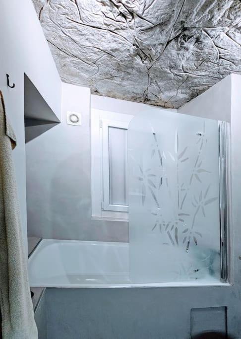 Apartamento Oasis Parfumee 4 Couchages Au Coeur De Grasse Wifi Exterior foto