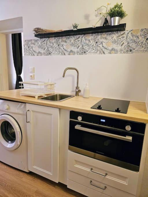 Apartamento Oasis Parfumee 4 Couchages Au Coeur De Grasse Wifi Exterior foto